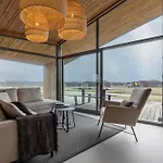 Lovely Holiday Home In Wissenkerke With Garden