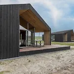 Lovely Holiday Home In Wissenkerke With Garden