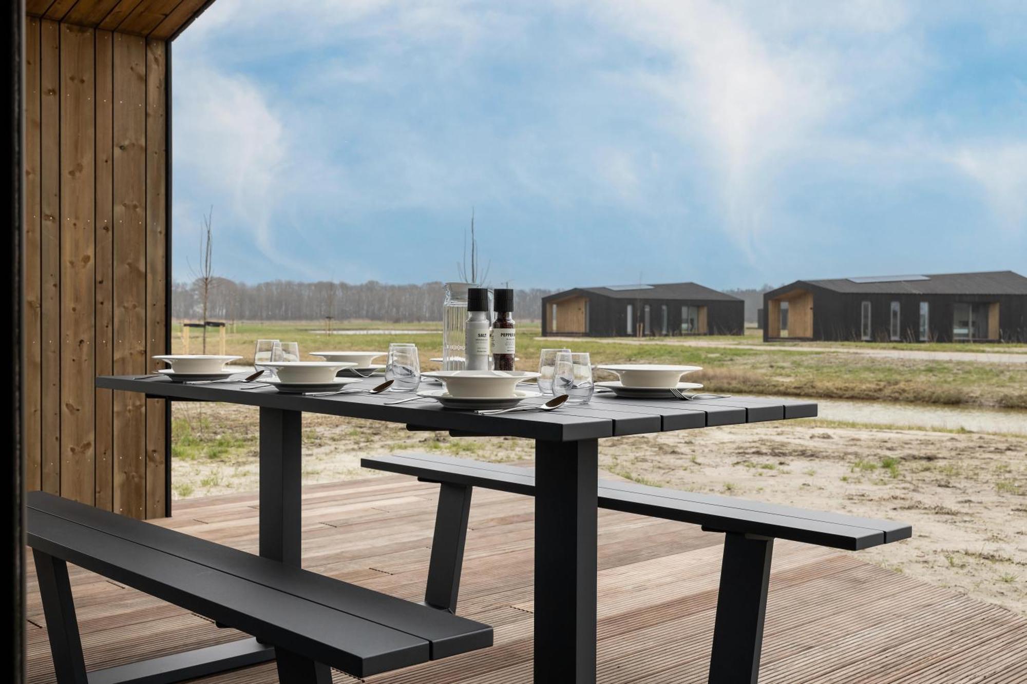 Vakantiehuis Lovely In With Garden Wissenkerke