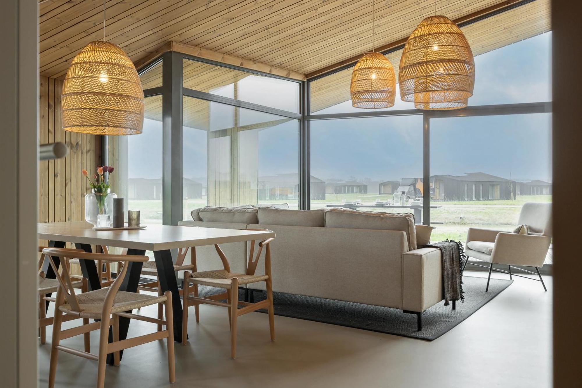 Vakantiehuis Lovely In With Garden *