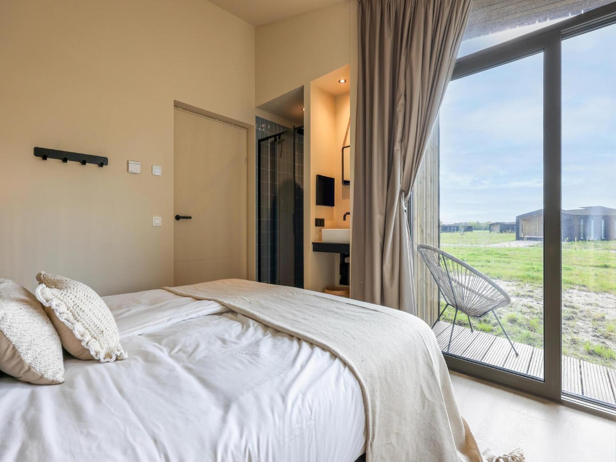 Vakantiehuis Lovely In With Garden Wissenkerke